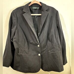 NWOT Lauren Ralph Lauren Dark Navy Blue Pinstripe Blazer with stretch size 2x
